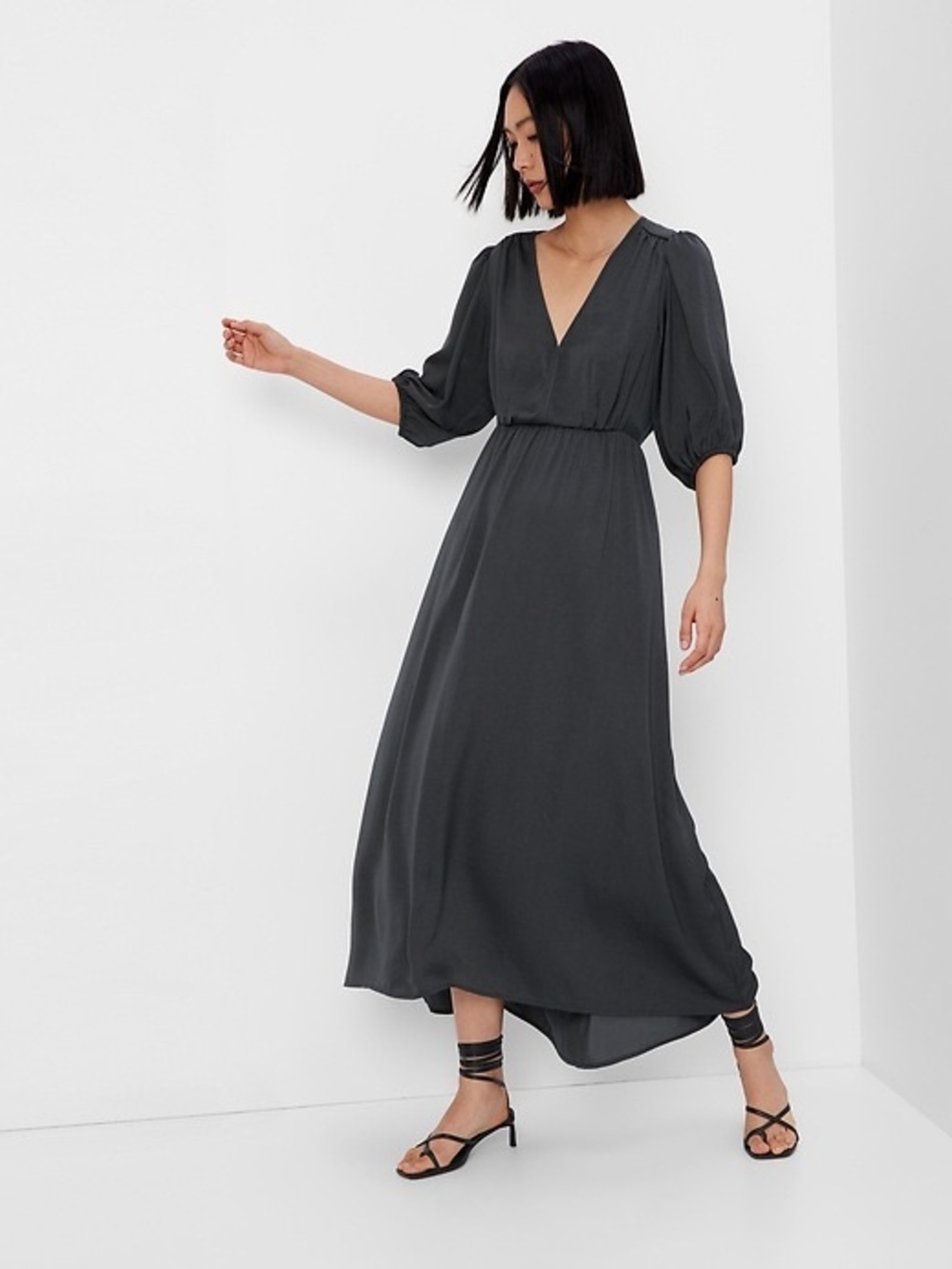Blouson Cutout Maxi Dress size small blue iris color